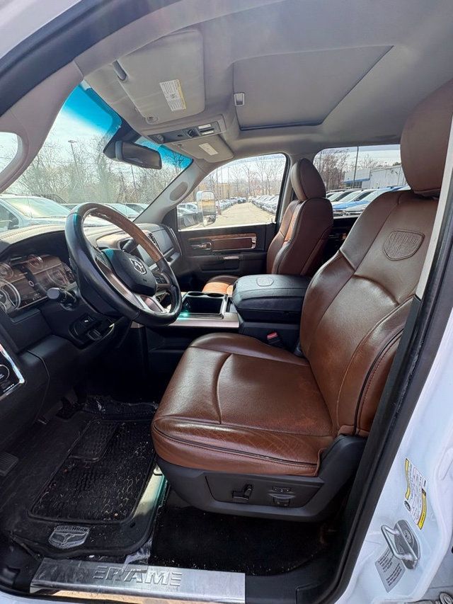 2015 Ram 3500 Laramie Longhorn - 23004136 - 30