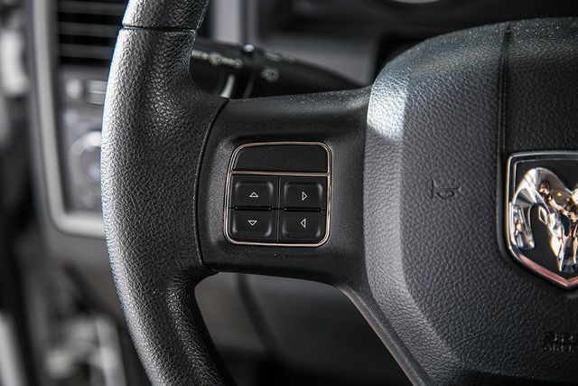 2015 Ram 3500 RAM 3500 CREW * 4X4 * 6.4 HEMI * OPEN UTILITY * 1 OWNER - 16342346 - 25