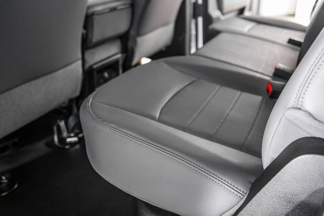 2015 Ram 3500 RAM 3500 CREW * 4X4 * 6.4 HEMI * OPEN UTILITY * 1 OWNER - 16342346 - 28