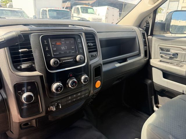 2015 Ram 3500 4X4 Dump Truck  - 23095080 - 10