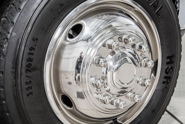 2015 Ram 4500 RAM 4500 * 6.7 CUMMINS * MANUAL * HAULER BODY * 1 OWNER - 15763344 - 12