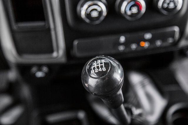 2015 Ram 4500 RAM 4500 * 6.7 CUMMINS * MANUAL * HAULER BODY * 1 OWNER - 15763344 - 22