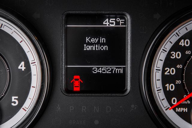 2015 Ram 4500 RAM 4500 * 6.7 CUMMINS * MANUAL * HAULER BODY * 1 OWNER - 15763344 - 30