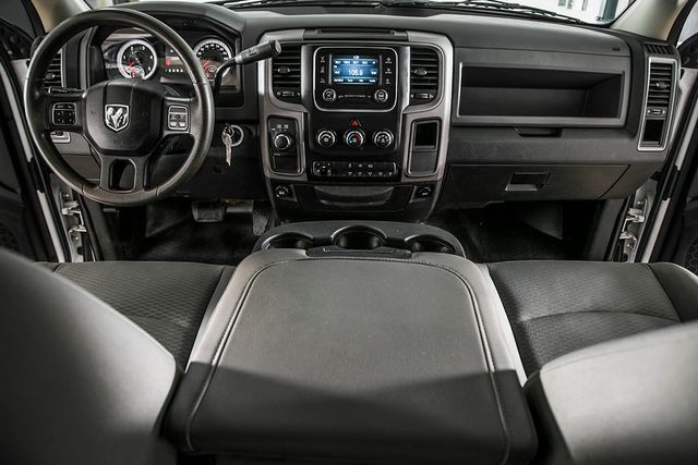 2015 Ram 5500 5500 CREW CAB 4X4 * 6.7 CUMMINS * AISIN * 10' LANDSCAPE DUMP - 17152979 - 18