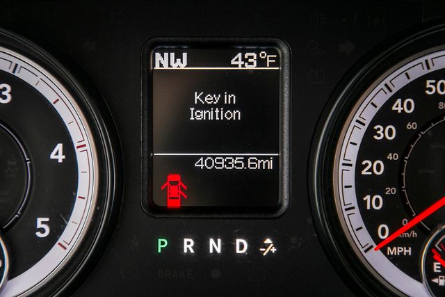 2015 Ram 5500 5500 CREW CAB 4X4 * 6.7 CUMMINS * AISIN * 10' LANDSCAPE DUMP - 17152979 - 30