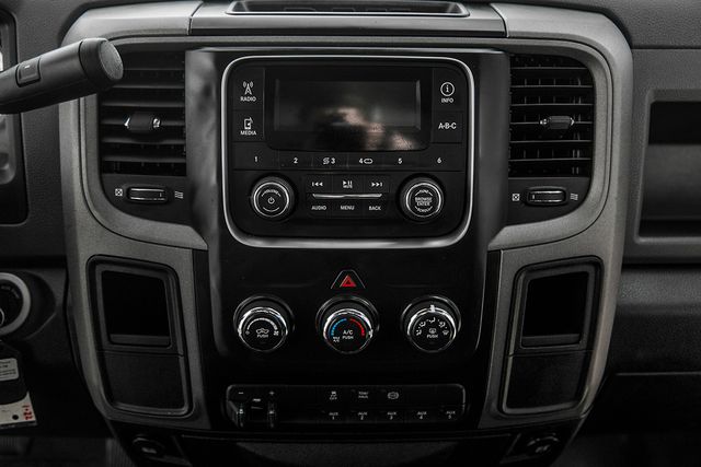 2015 Ram 5500 5500 REG CAB * 6.7 CUMMINS * 14' WORKPORT * TOW PKG * 1 OWNER - 17040398 - 17