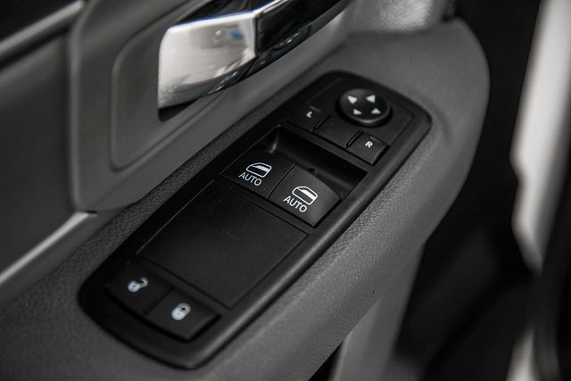 2015 Ram 5500 5500 REG CAB * 6.7 CUMMINS * 14' WORKPORT * TOW PKG * 1 OWNER - 17040398 - 23