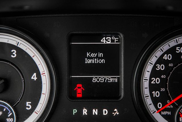 2015 Ram 5500 5500 REG CAB * 6.7 CUMMINS * 14' WORKPORT * TOW PKG * 1 OWNER - 17040398 - 26