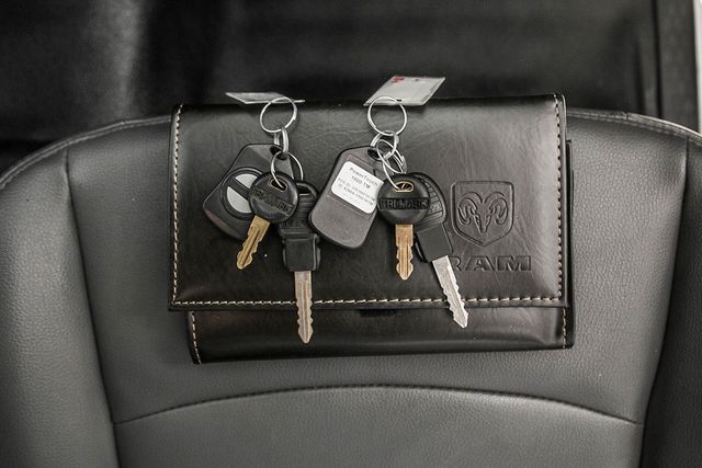 2015 Ram 5500 5500 REG CAB * 6.7 CUMMINS * 14' WORKPORT * TOW PKG * 1 OWNER - 17040398 - 27