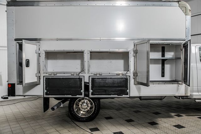 2015 Ram 5500 5500 REG CAB * 6.7 CUMMINS * 14' WORKPORT * TOW PKG * 1 OWNER - 17040398 - 8