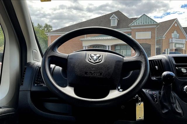 2015 Ram ProMaster Cargo Van 1500 Low Roof Van 3D - 22966434 - 17