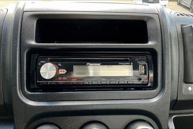 2015 Ram ProMaster Cargo Van 1500 Low Roof Van 3D - 22966434 - 22