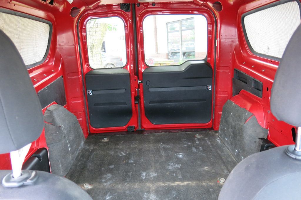 2015 Ram ProMaster City Cargo Van 122" WB Tradesman - 22865324 - 17