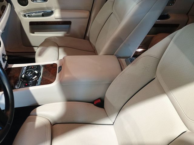 2015 Rolls-Royce Ghost 4dr Sedan Florida Car - 22943190 - 26