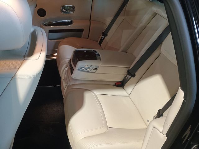 2015 Rolls-Royce Ghost 4dr Sedan Florida Car - 22943190 - 32