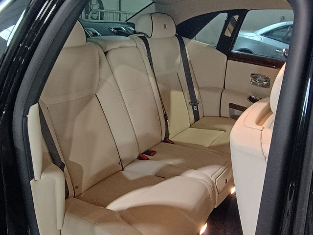 2015 Rolls-Royce Ghost 4dr Sedan Florida Car - 22943190 - 36
