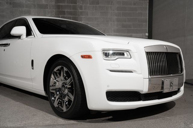 2015 Rolls-Royce Ghost Series II - 23045458 - 12
