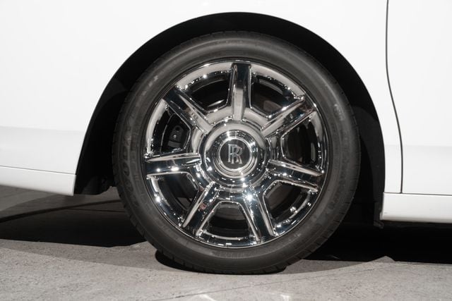 2015 Rolls-Royce Ghost Series II - 23045458 - 24