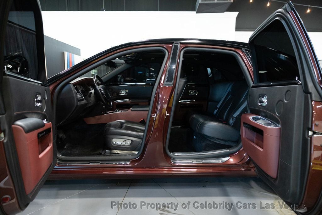 2015 Rolls-Royce Ghost Series II - 22955856 - 25