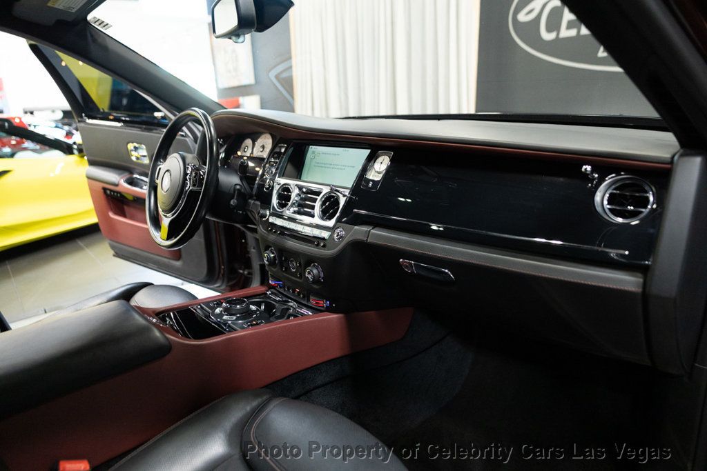 2015 Rolls-Royce Ghost Series II - 22955856 - 32