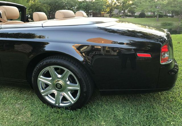 2015 Rolls-Royce Phantom Coupe 2dr Drophead - 16383427 - 39
