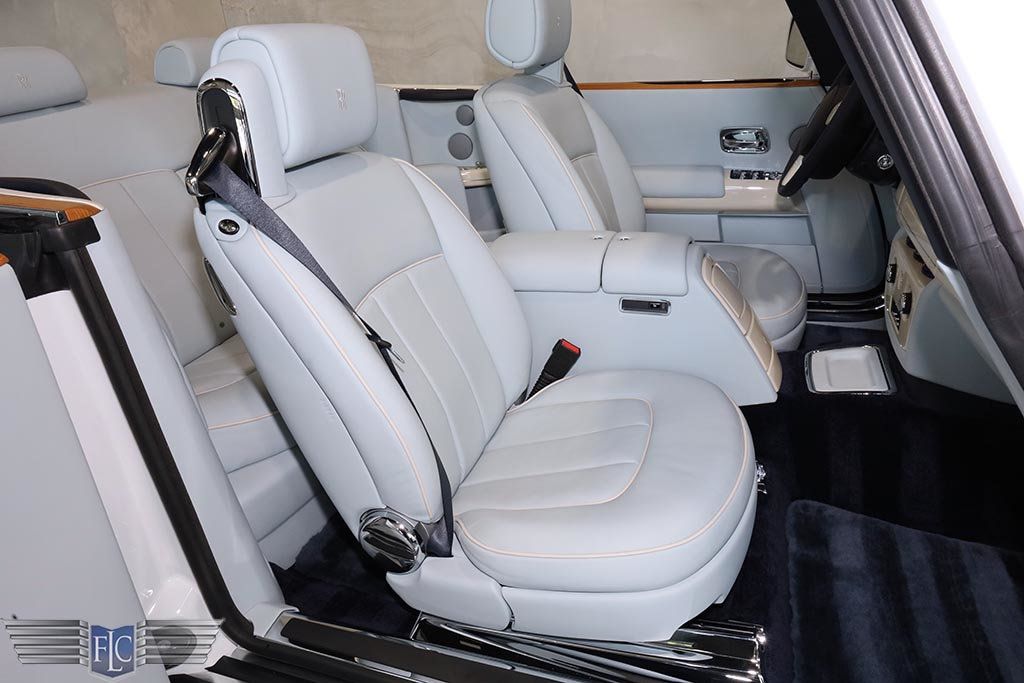 2015 Rolls-Royce Phantom Coupe 2dr Drophead - 22416914 - 23