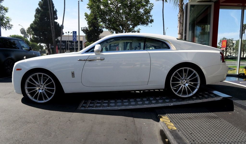 2015 Rolls-Royce Wraith 2dr Coupe - 22629187 - 44