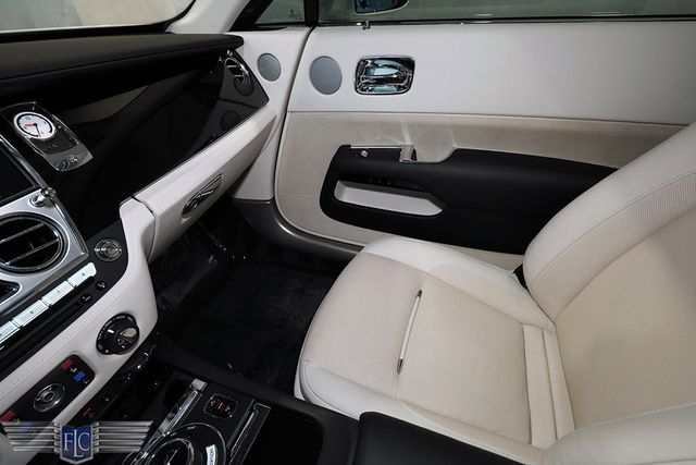 2015 Rolls-Royce Wraith 2dr Coupe - 22975127 - 24