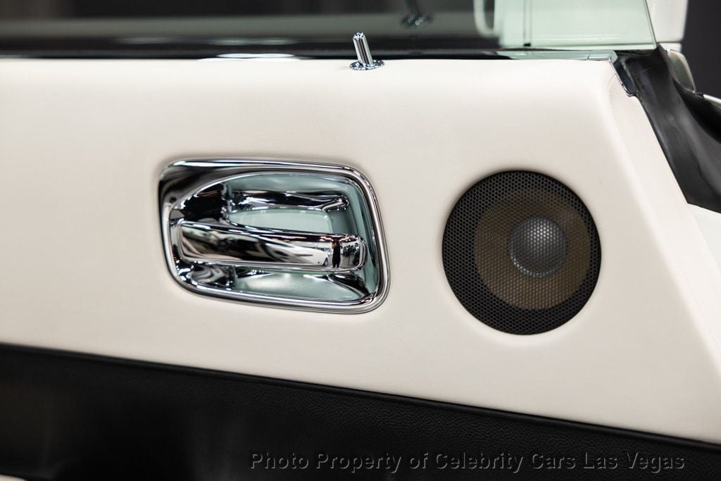 2015 Rolls-Royce Wraith $346 MSRP!! - 15817803 - 24
