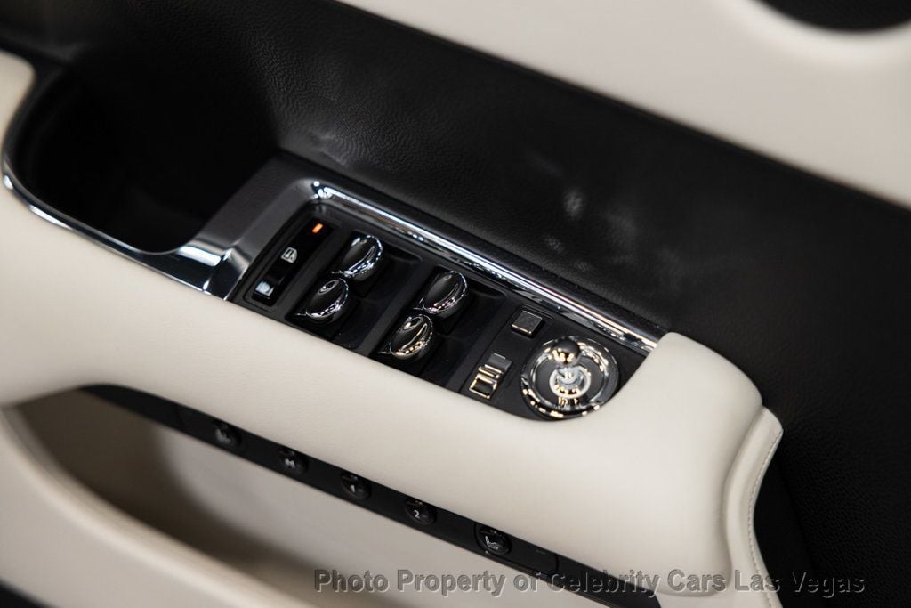2015 Rolls-Royce Wraith $346 MSRP!! - 15817803 - 25
