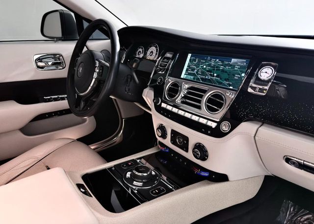 2015 Rolls-Royce Wraith Coupe - 23014655 - 32