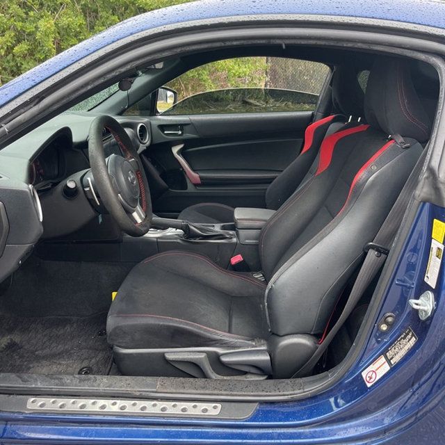 2015 Scion FR-S 2dr Coupe Automatic Release Series 1.0 - 22979818 - 9