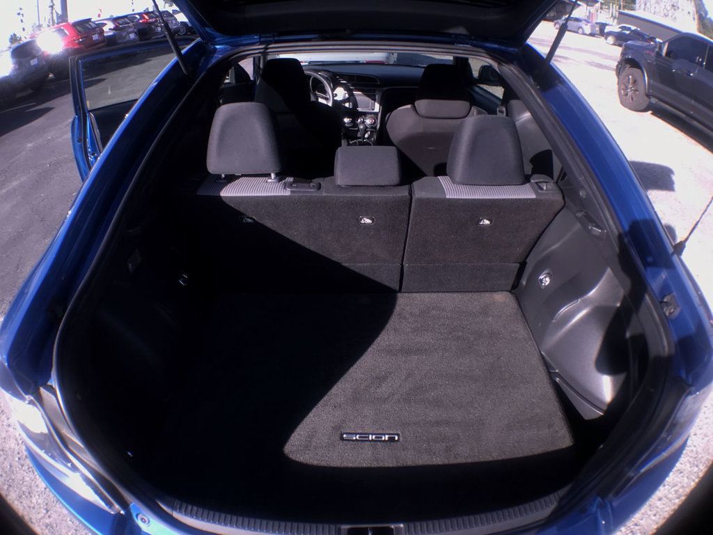 2015 Scion tC Base photo 21