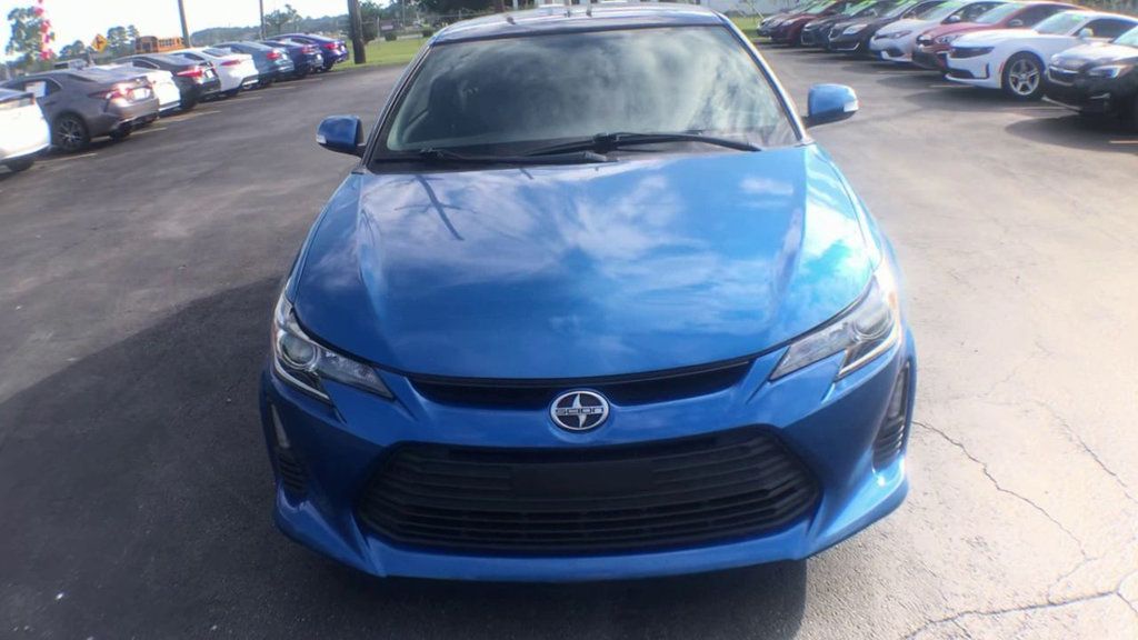 2015 Scion tC Base photo 3