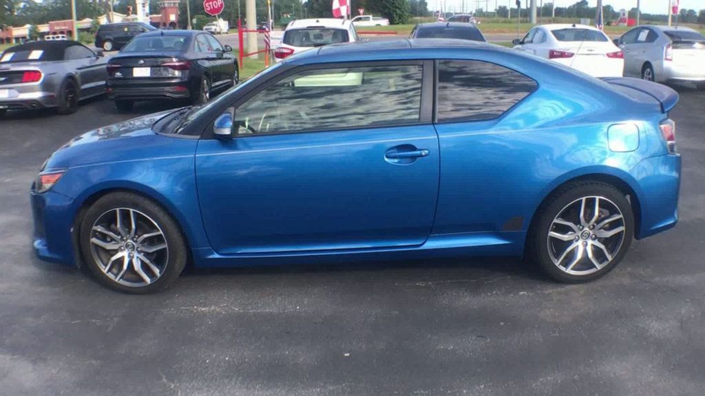 2015 Scion tC Base photo 5