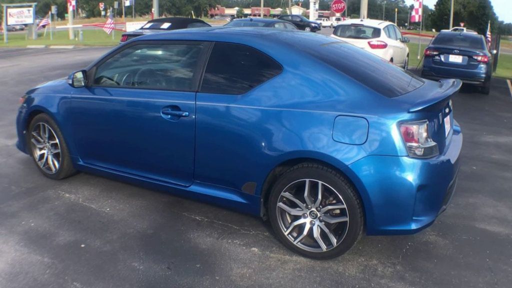 2015 Scion tC Base photo 6