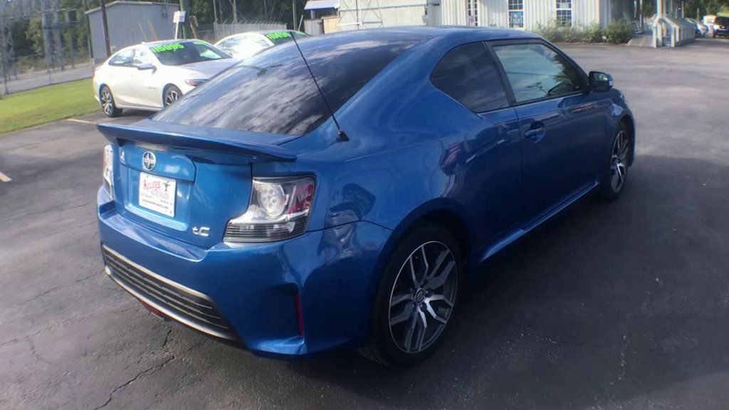 2015 Scion tC Base photo 8