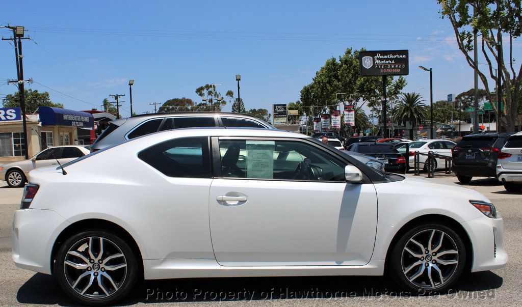 2015 Scion tC Base photo 7
