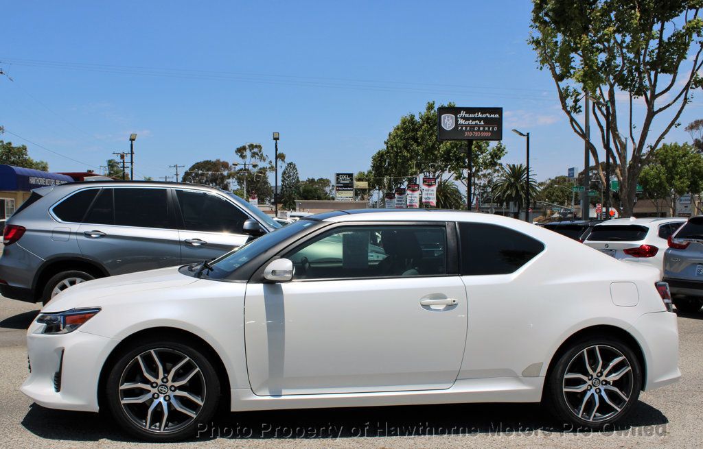 2015 Scion tC Base photo 8