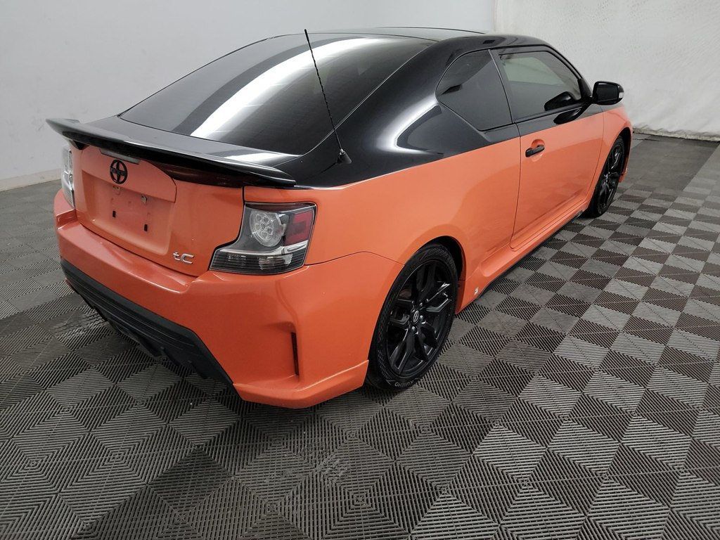 2015 Scion tC photo 6