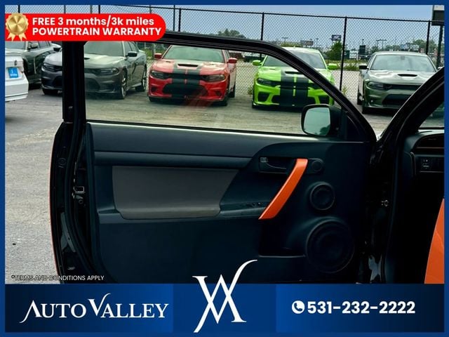 2015 Scion tC Release Series 9.0 Hatchback Coupe 2D - 23037295 - 11