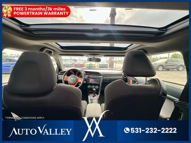 2015 Scion tC Release Series 9.0 Hatchback Coupe 2D - 23037295 - 19