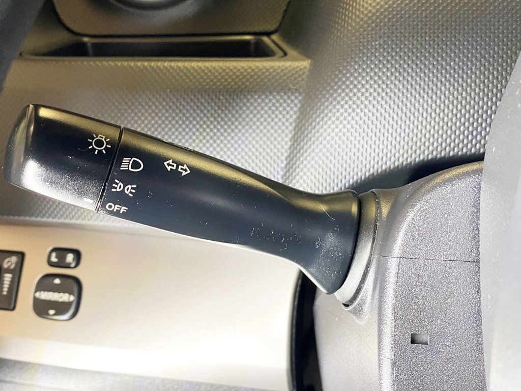 2015 Scion xB 5dr Wagon Automatic - 22926148 - 25