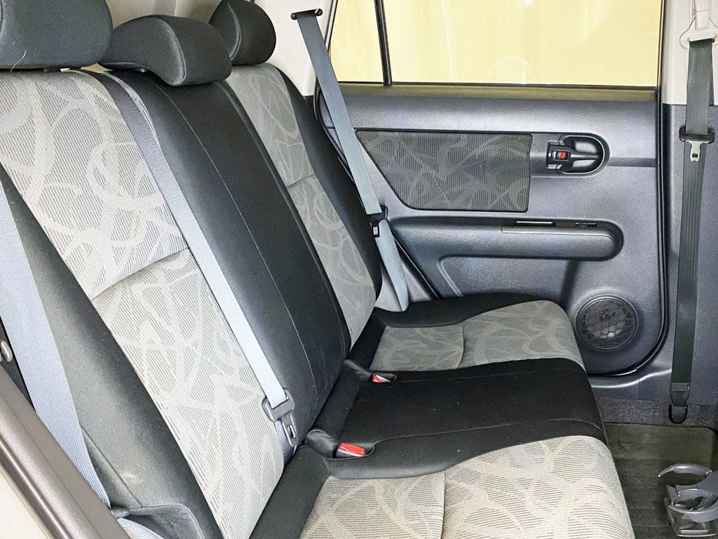 2015 Scion xB 5dr Wagon Automatic - 22926148 - 42