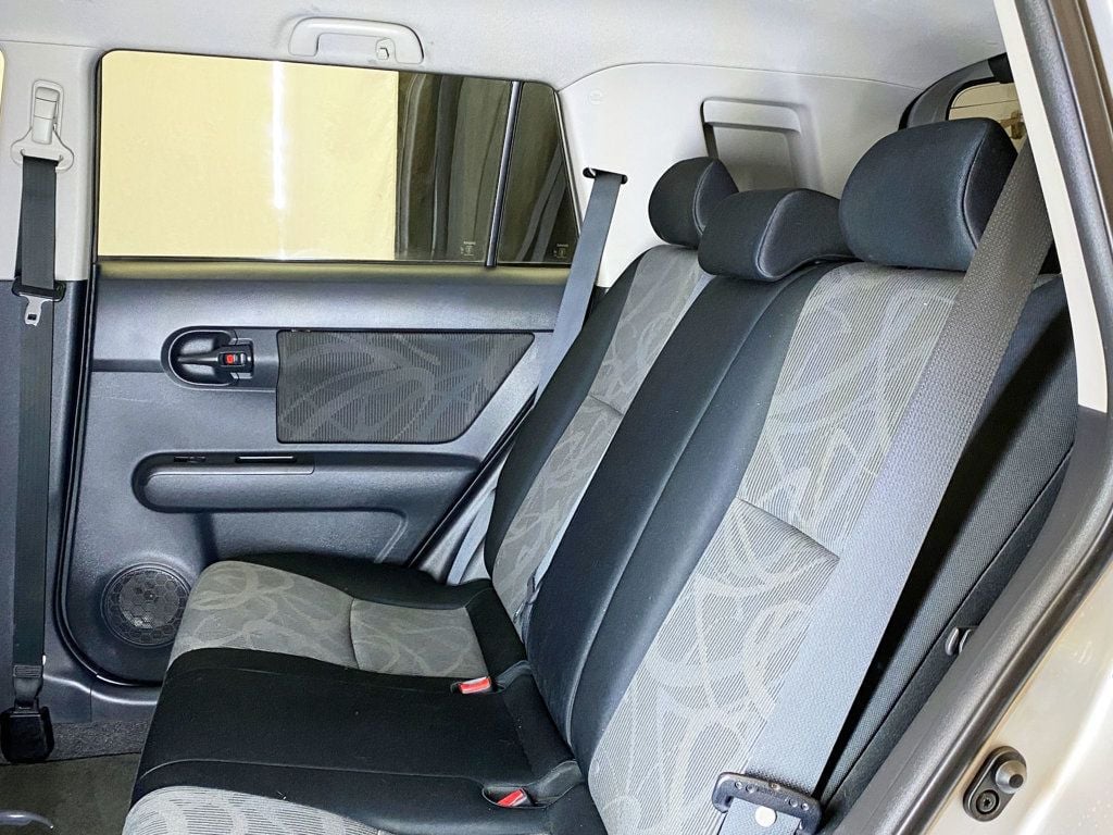 2015 Scion xB 5dr Wagon Automatic - 22926148 - 45