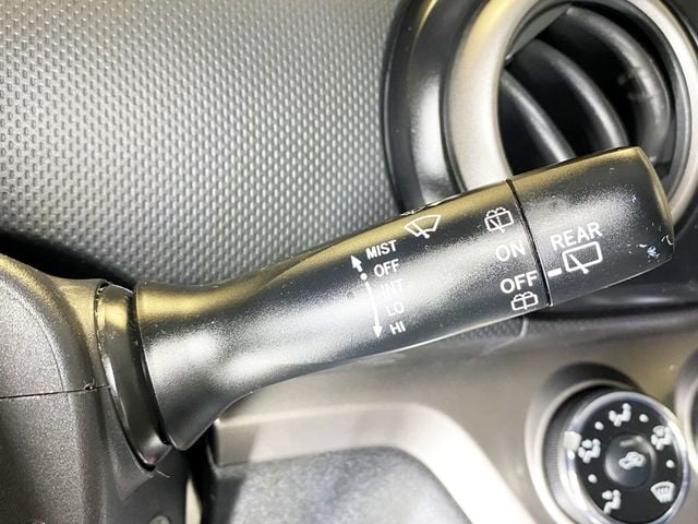 2015 Scion xB 5dr Wagon Automatic - 22958960 - 24