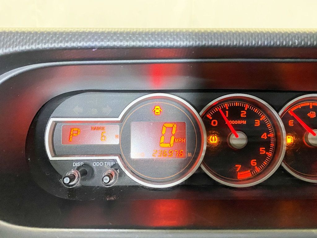 2015 Scion xB 5dr Wagon Automatic - 22958960 - 26