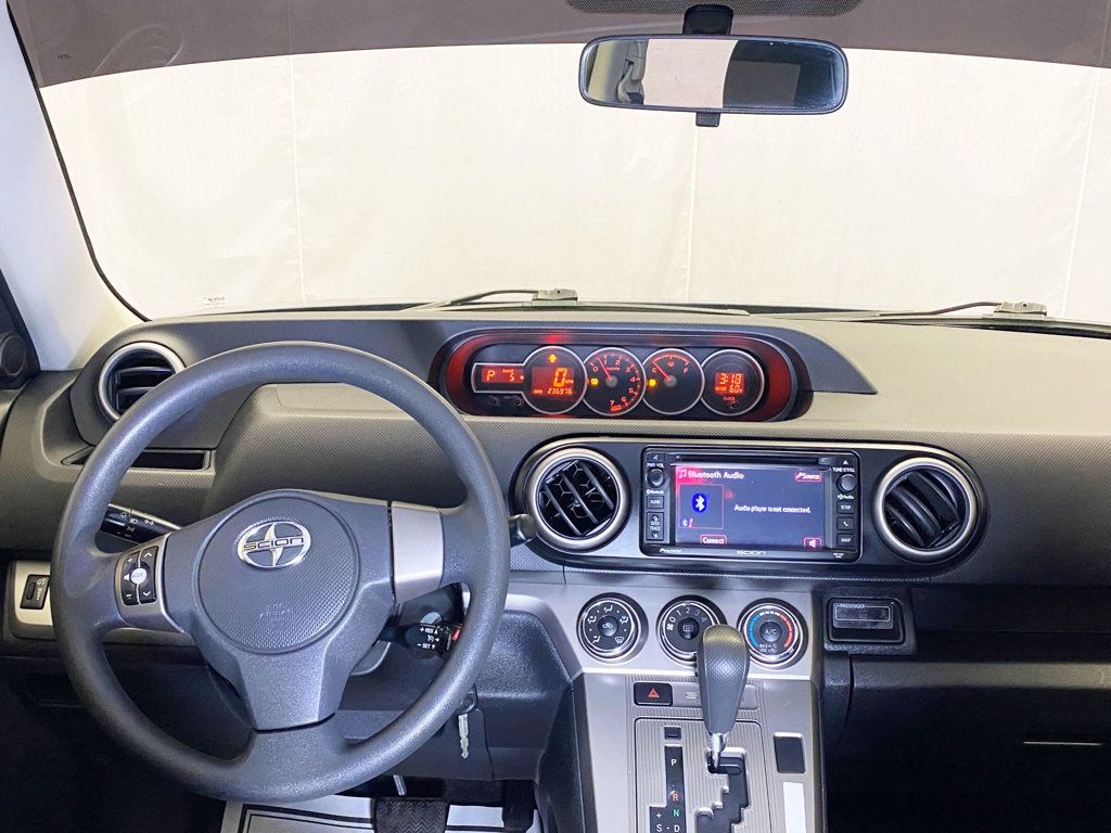 2015 Scion xB 5dr Wagon Automatic - 22958960 - 38