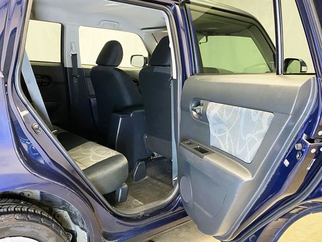 2015 Scion xB 5dr Wagon Automatic - 22958960 - 39