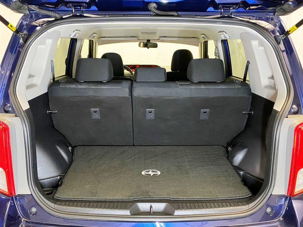 2015 Scion xB 5dr Wagon Automatic - 22958960 - 46